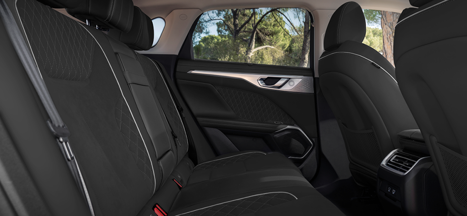 WEY 05 Innenraum Rückbank